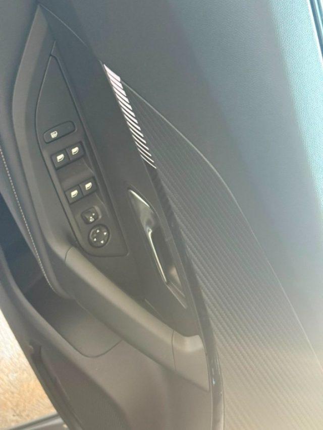 PEUGEOT 2008 PureTech 100 S&S Allure