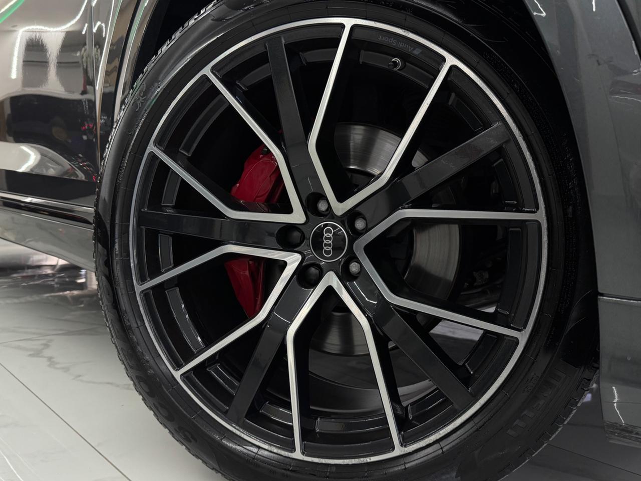 Audi Q8 50 TDI 286CV Quattro TipTronic Sport Full Opt