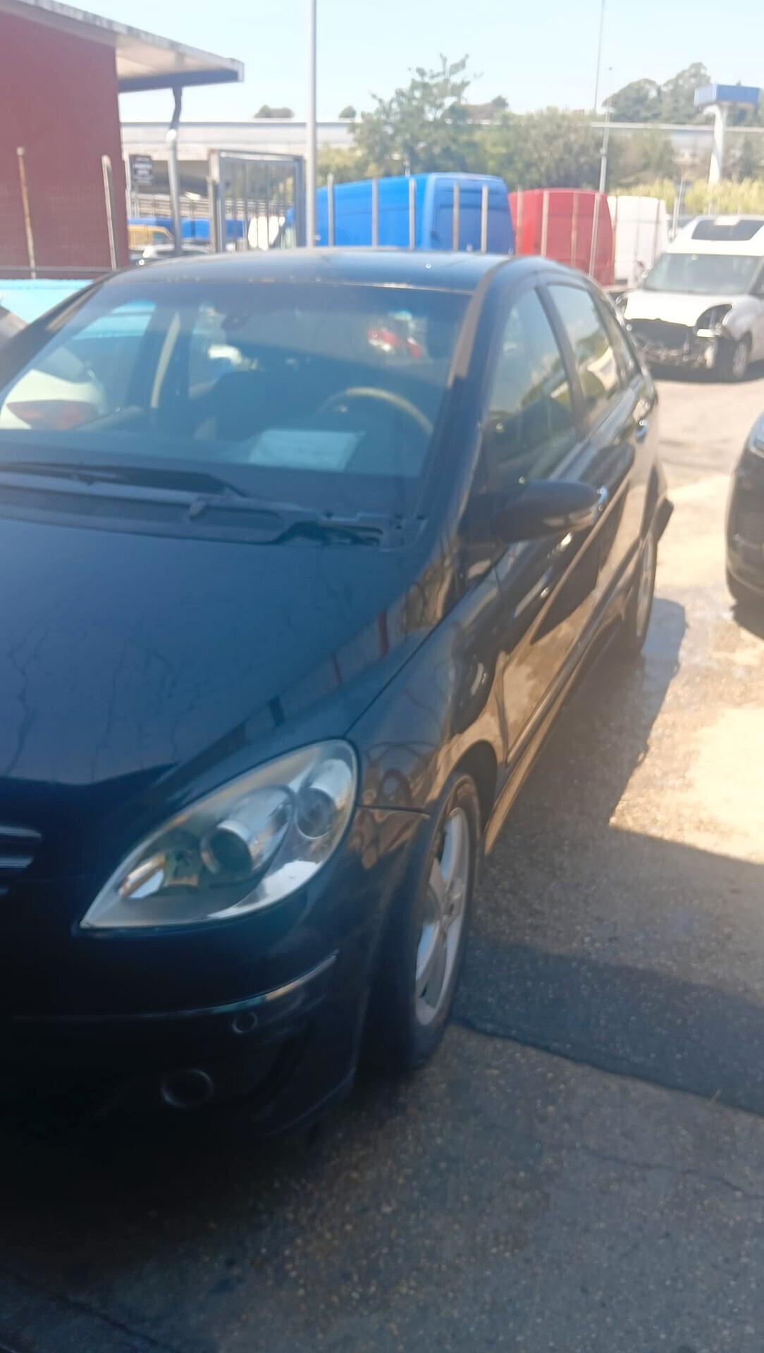 Mercedes-benz B 200 d Automatic Executive