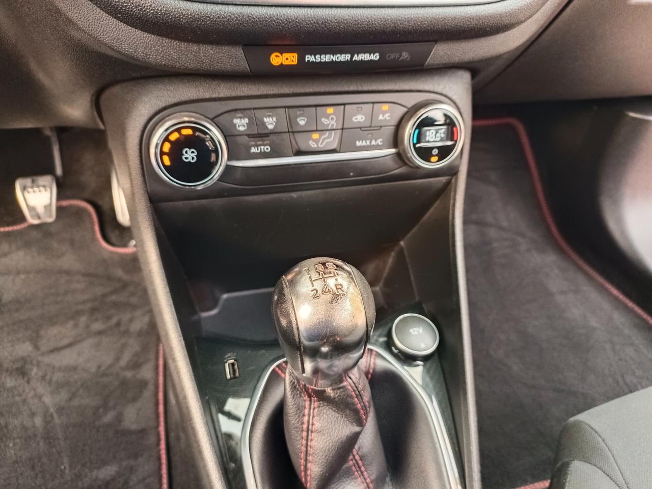 Ford Fiesta 5 porte ST-Line