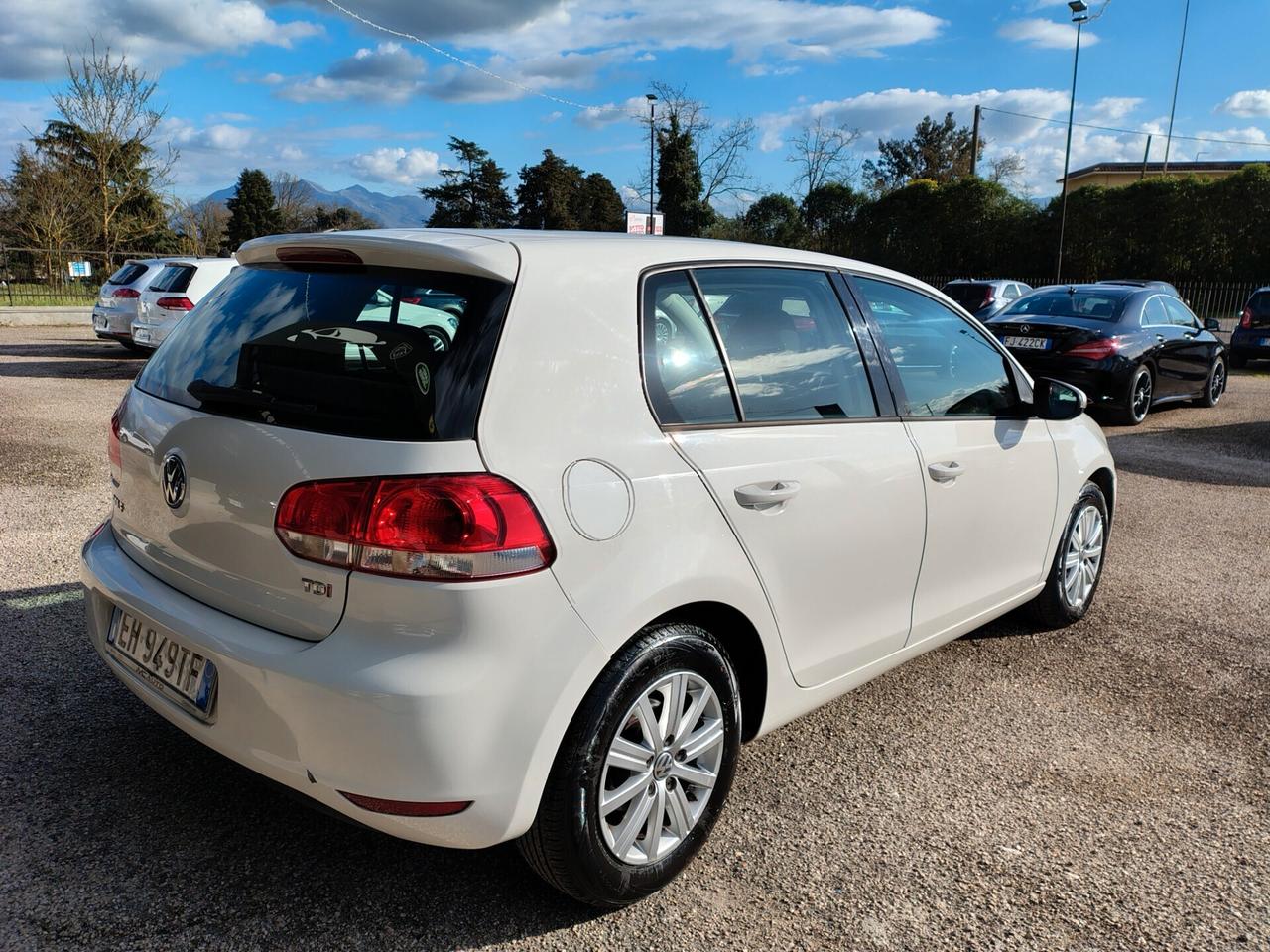 Volkswagen Golf 1.6 TDI Highline