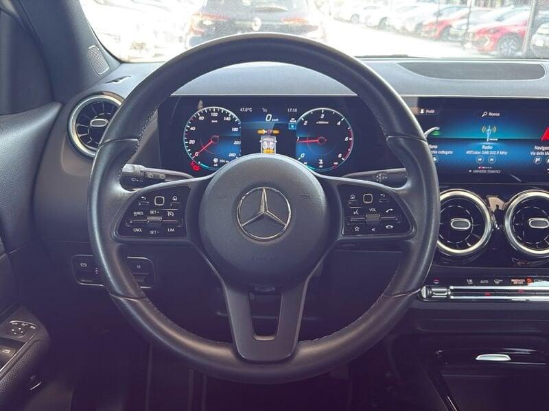 Mercedes-Benz GLA GLA 180 d Automatic Sport