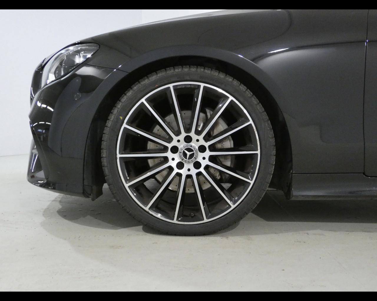 Mercedes-Benz Classe E Cpé (C238) - E 220 d Auto Premium Plus