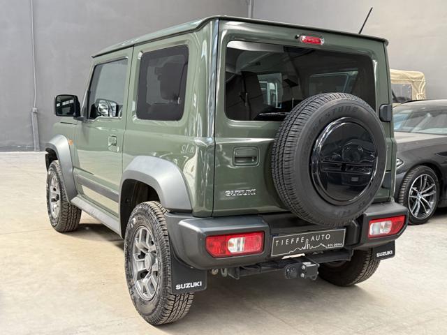 SUZUKI Jimny 1.5 5MT Top