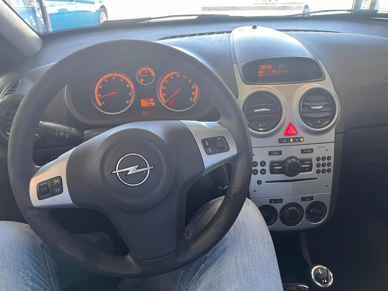 Opel Corsa 1.2 80CV 5 porte GPL-TECH Edition