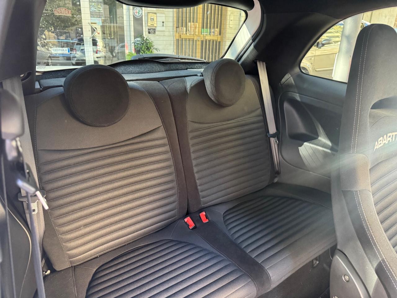 Abarth 595 1.4 Turbo T-Jet 180 CV Competizione