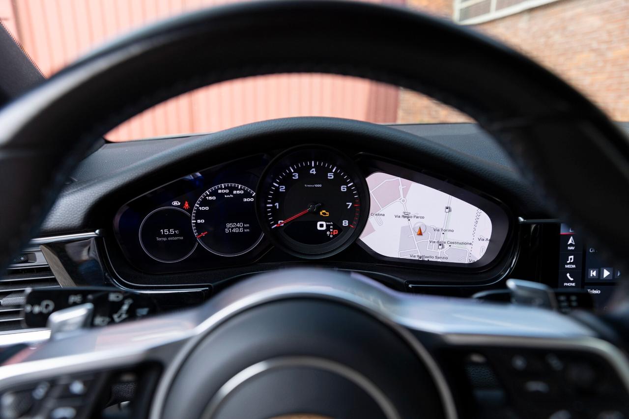 Porsche Panamera 2.9 4