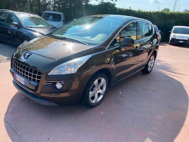 Peugeot 3008 1.6 e-HDi 115CV cambio robotizzato S.&S. Business