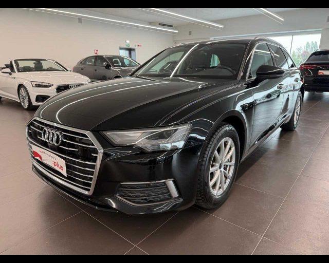 AUDI A6 Avant 40 2.0 TDI S tronic Business Design