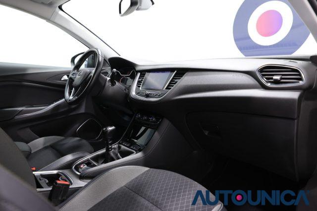 OPEL Grandland X 1.2 TURBO 12V 130CV INNOVATION FARI LED