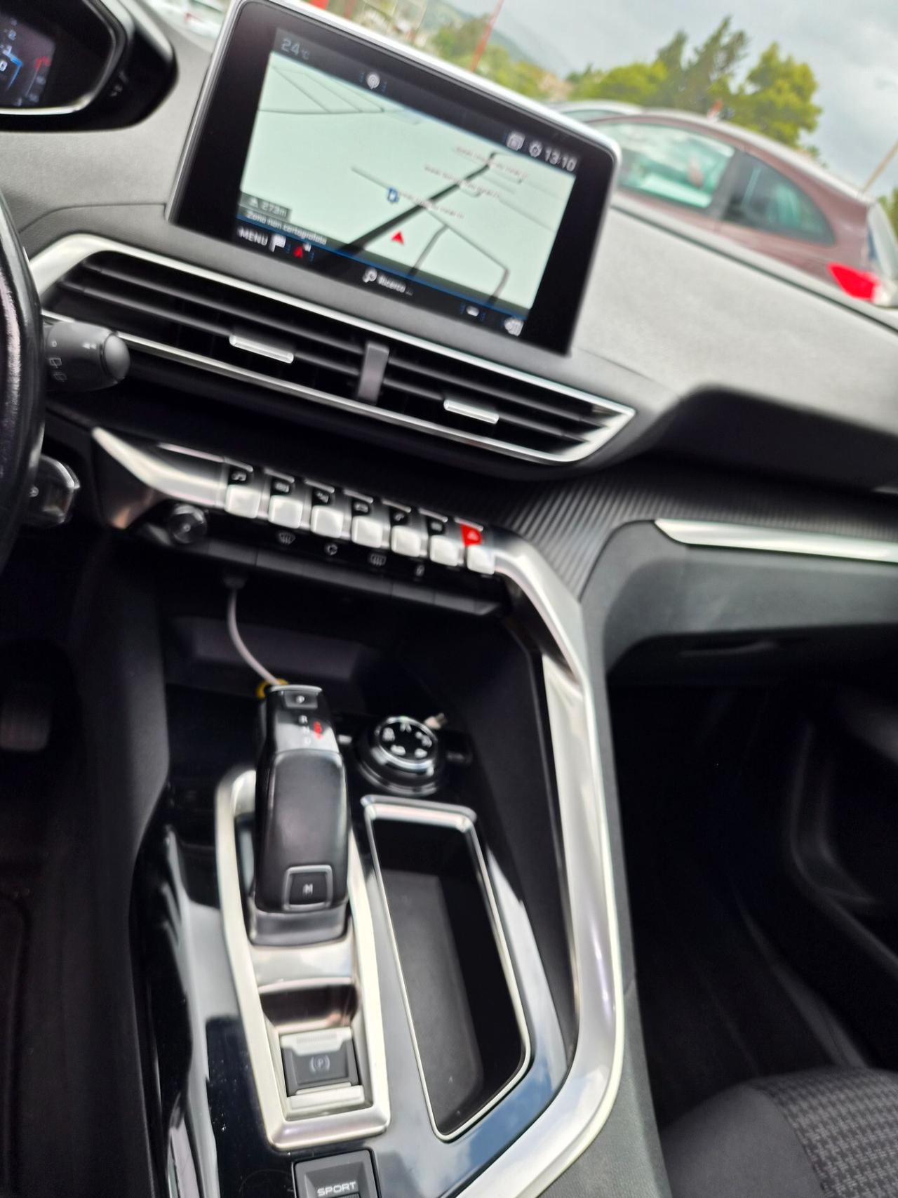 Peugeot 3008 BlueHDi 130 S&S EAT8 Allure