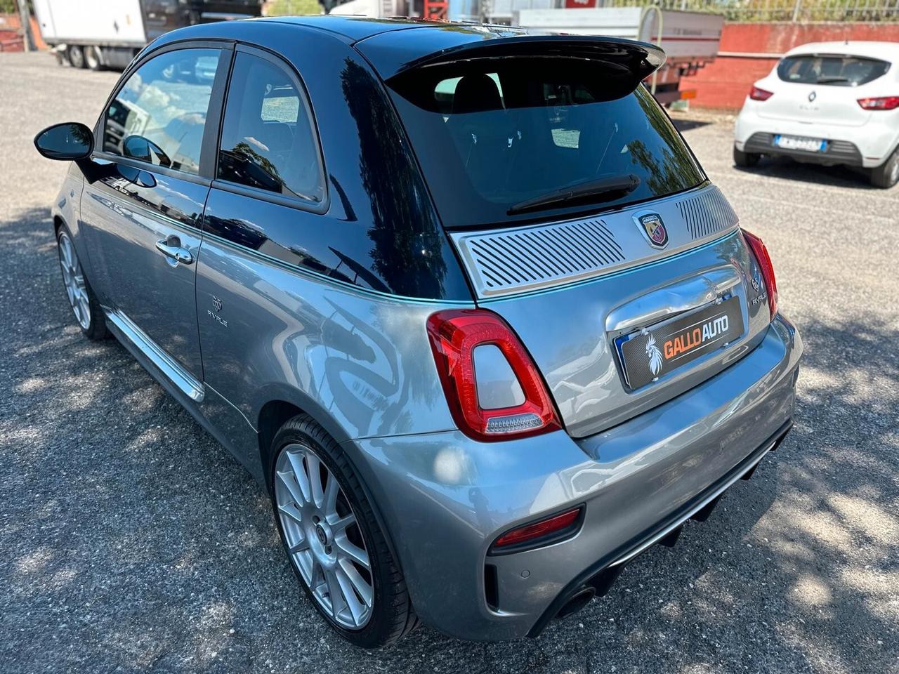 Abarth 695 1.4 Turbo T-Jet Rivale