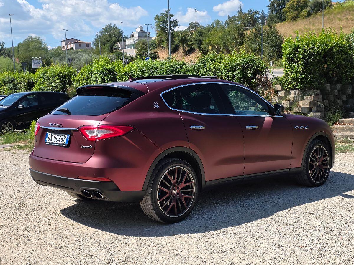 MASERATI LEVANTE 3.0 Diesel 275 CV Q4 Granlusso