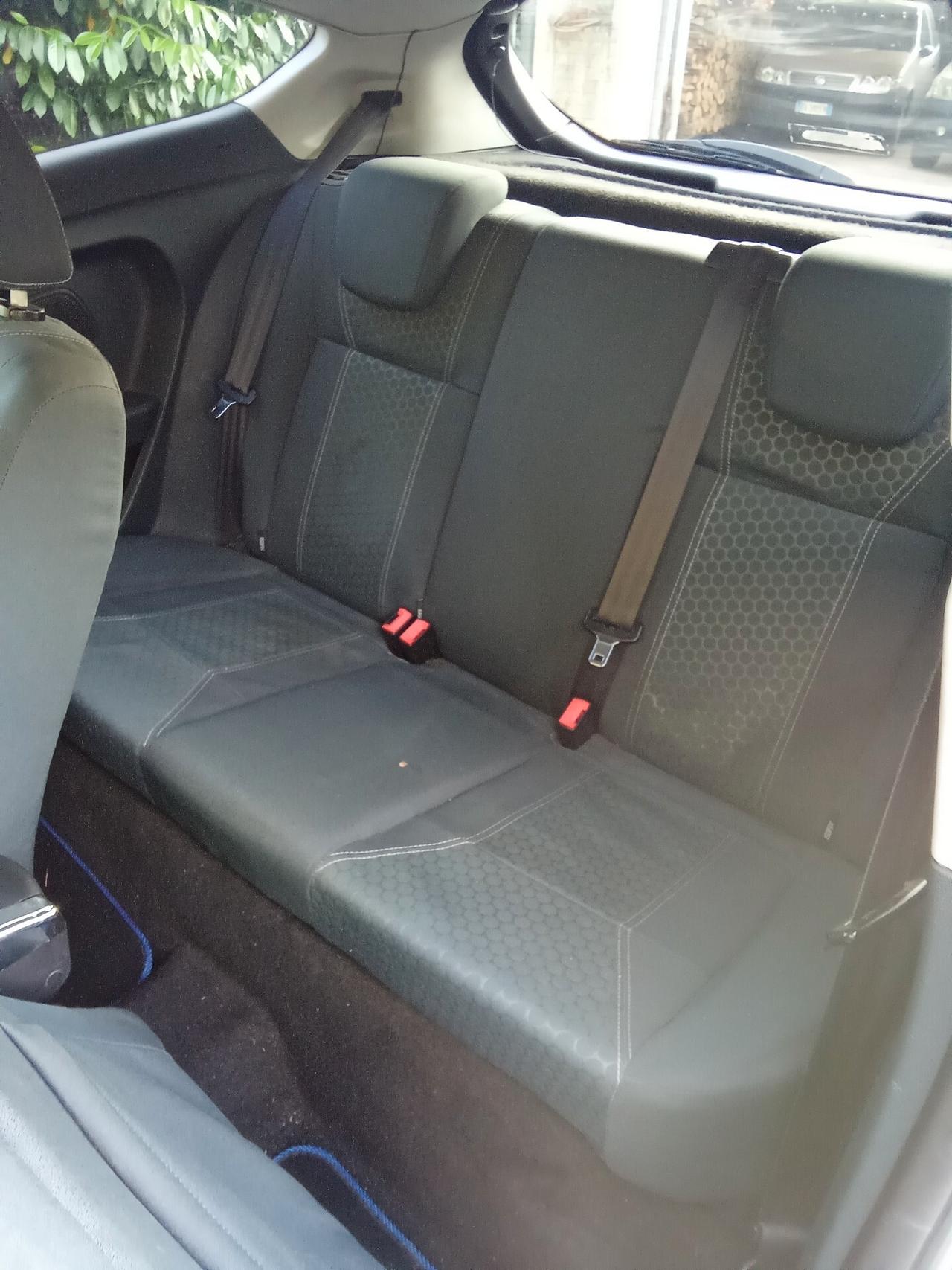 Ford Fiesta 1.4 GPL 3p 09