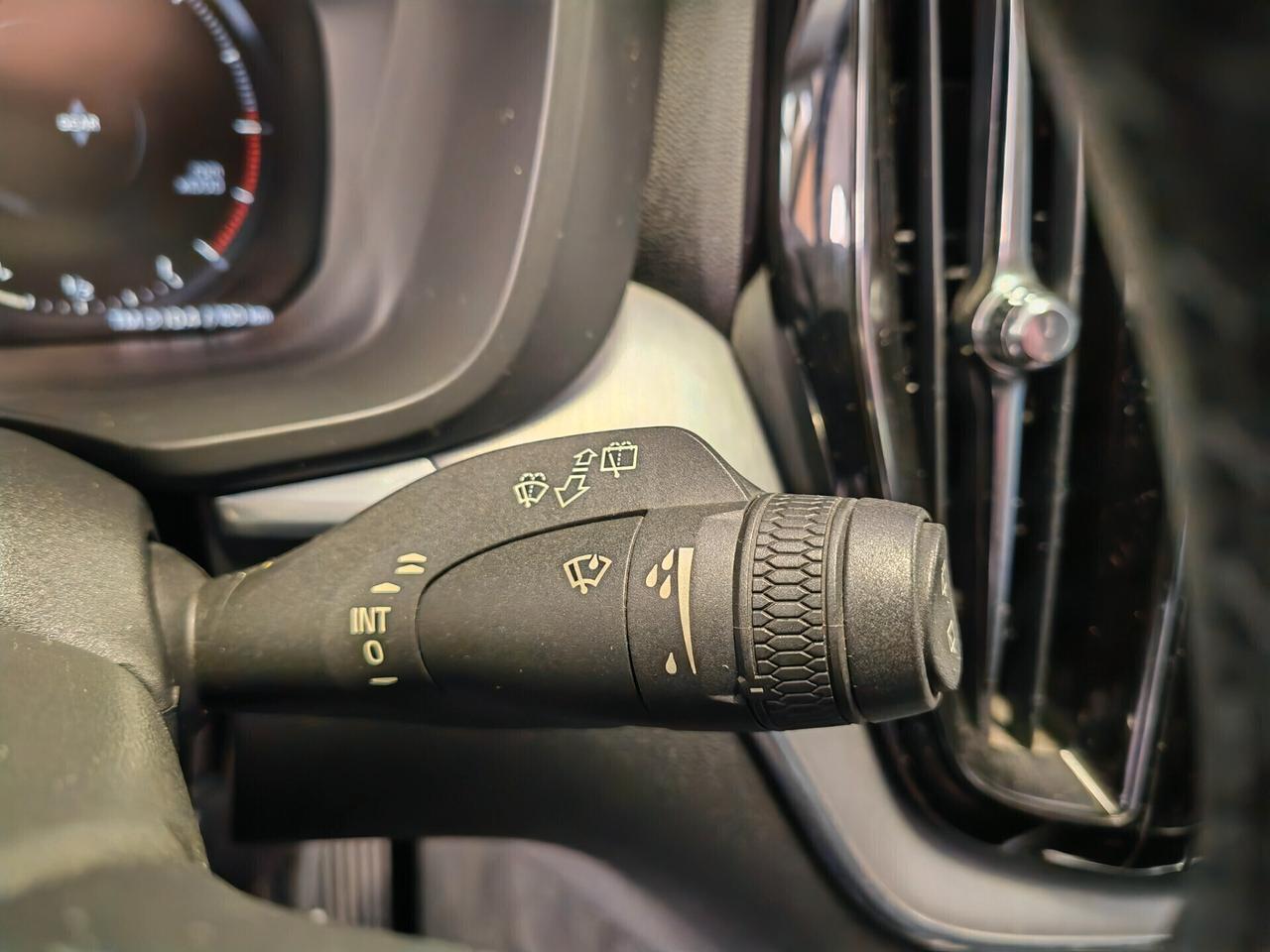 Volvo XC 60 XC60 AUTOCARRO N1 5 Posti €6D, unipro +iva