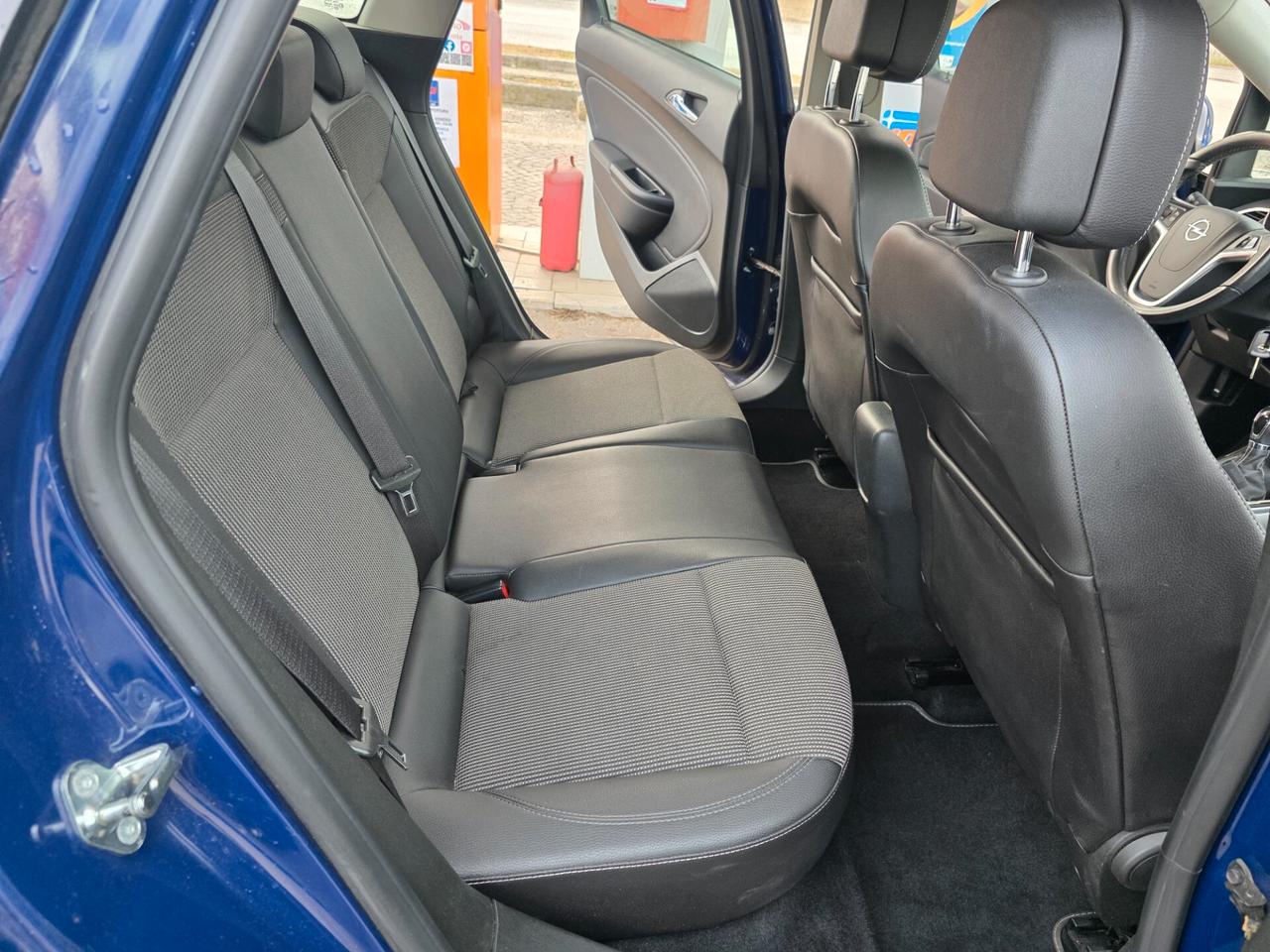 Opel Astra 1.7 CDTI 130CV EcoFLEX S&S Sports Tourer Cosmo