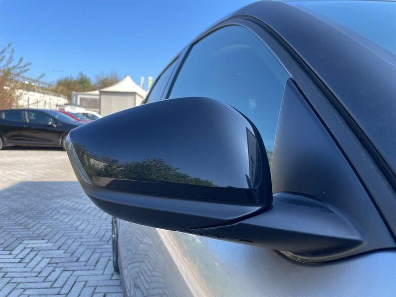 Citroën C4 III 2021 1.2 puretech Shine s&s 130cv eat8