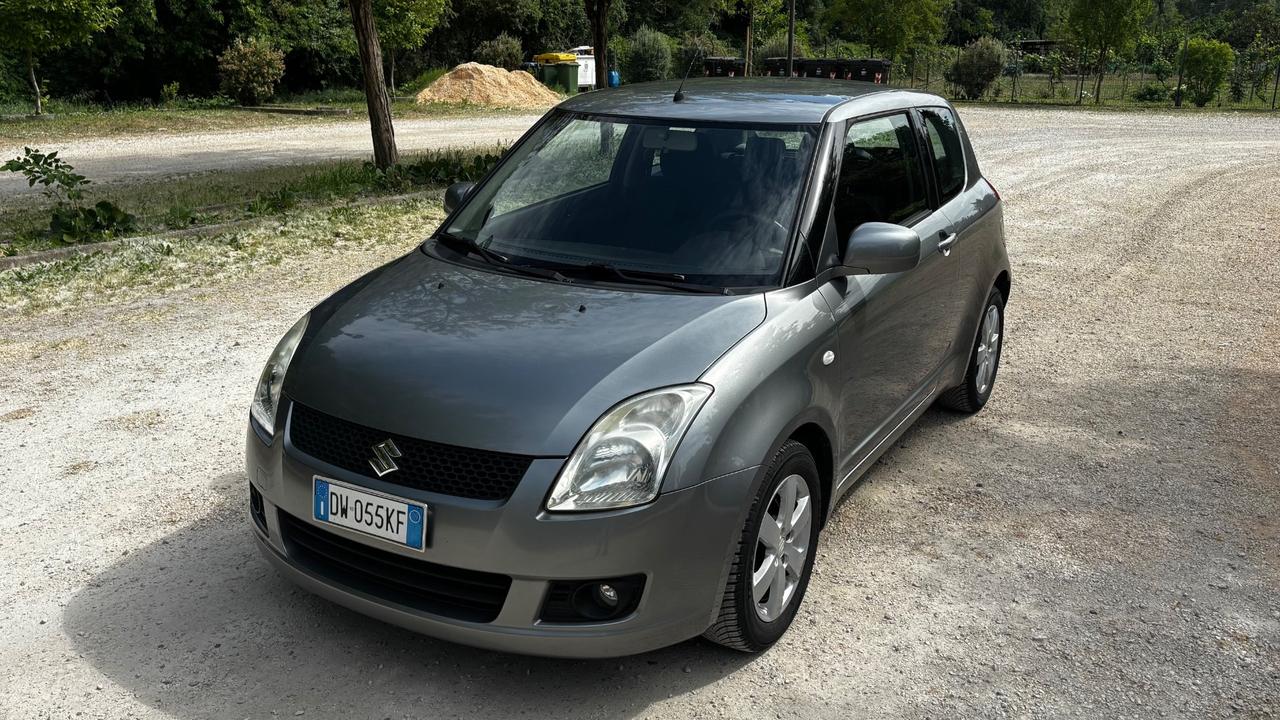 Suzuki Swift 1.3 3p. GL Safety Pack