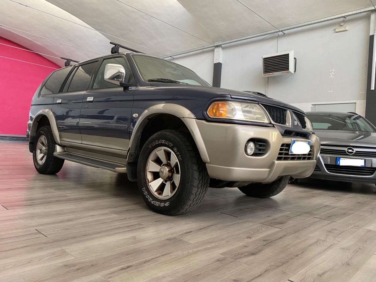 Mitsubishi Pajero Sport 2.5 TDI Instyle UNICO PROPRIETARIO