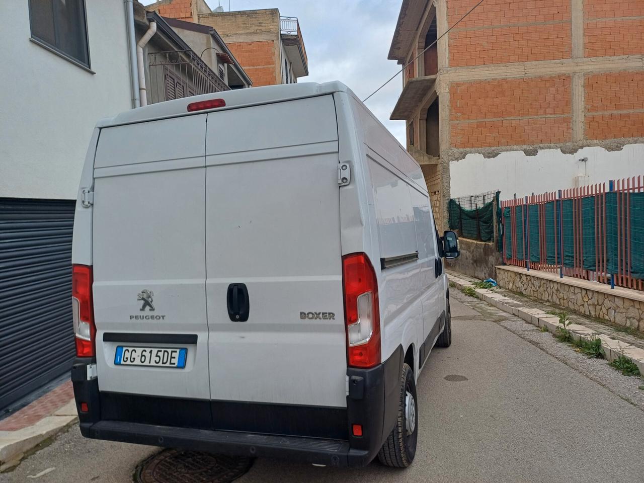 Peugeot boxer L2H2 anno 2021