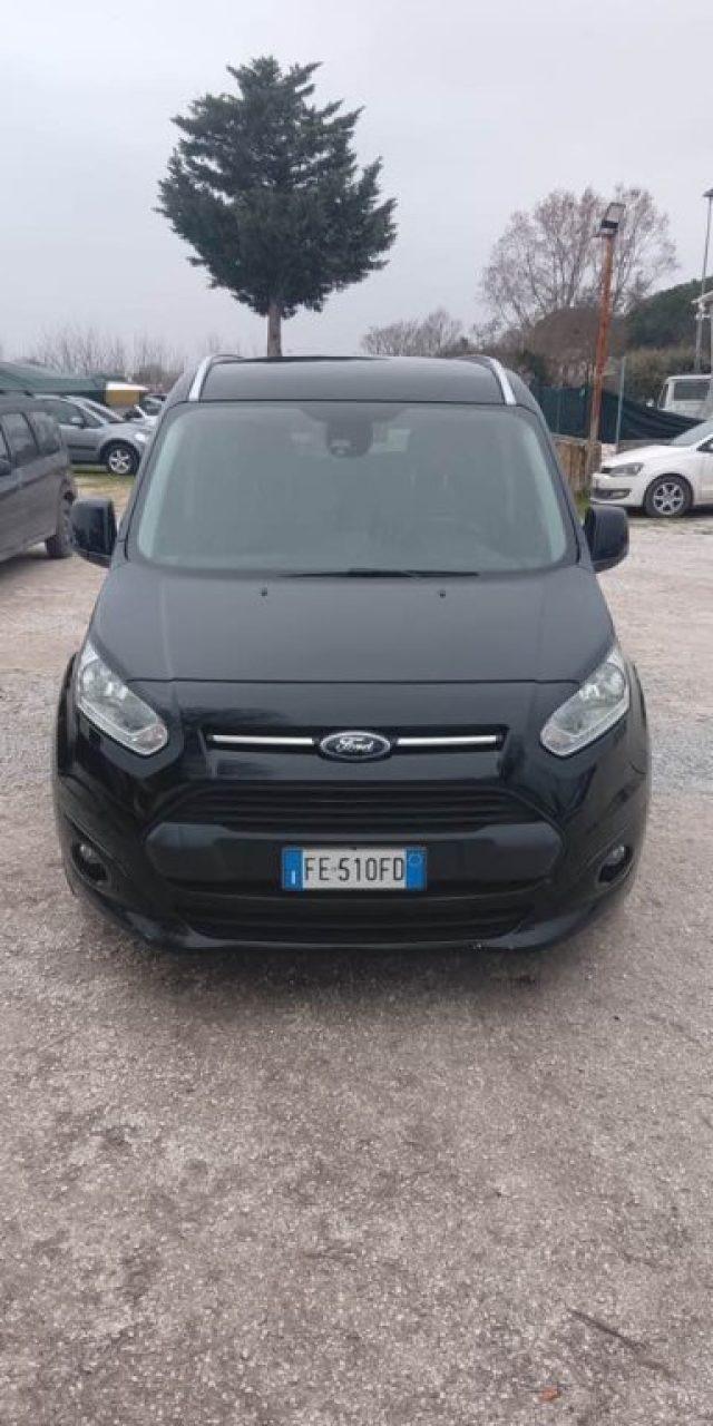 FORD Tourneo Connect 7 1.5 TDCi 120 CV Powershift Titanium