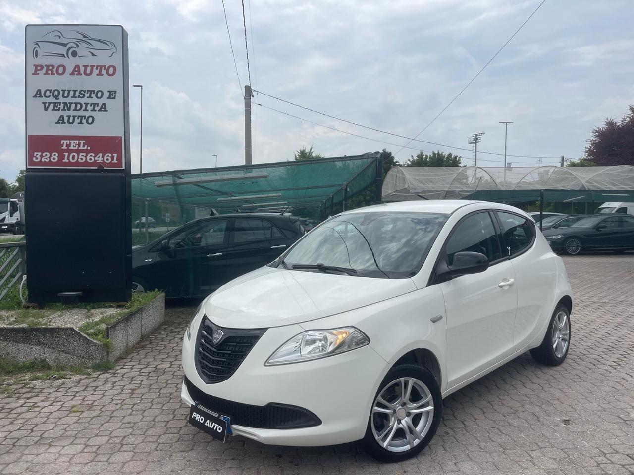 Lancia Ypsilon 1.2 69 CV 5 porte GPL Ecochic Gold