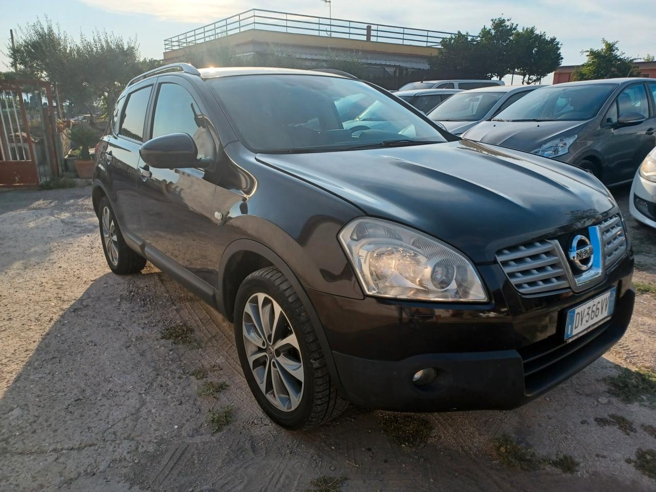 Nissan Qashqai 2.0 dCi n-tec AUTOMATICA 4X4