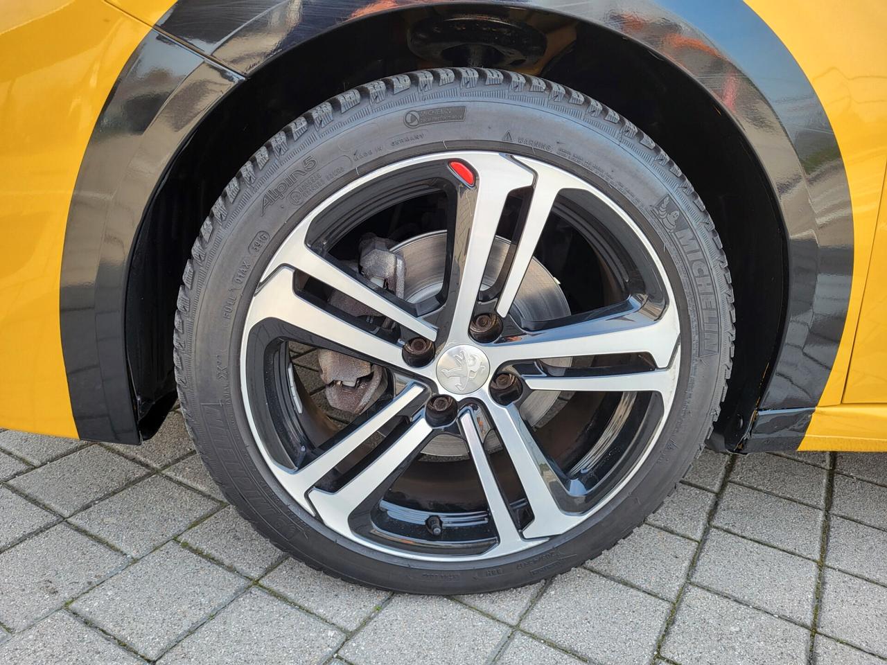 Peugeot 208 BlueHDi 100 Stop&Start 5 porte GT Line