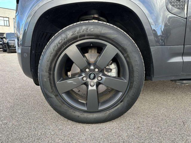 LAND ROVER Defender 110 3.0D I6 200 CV AWD Auto SE