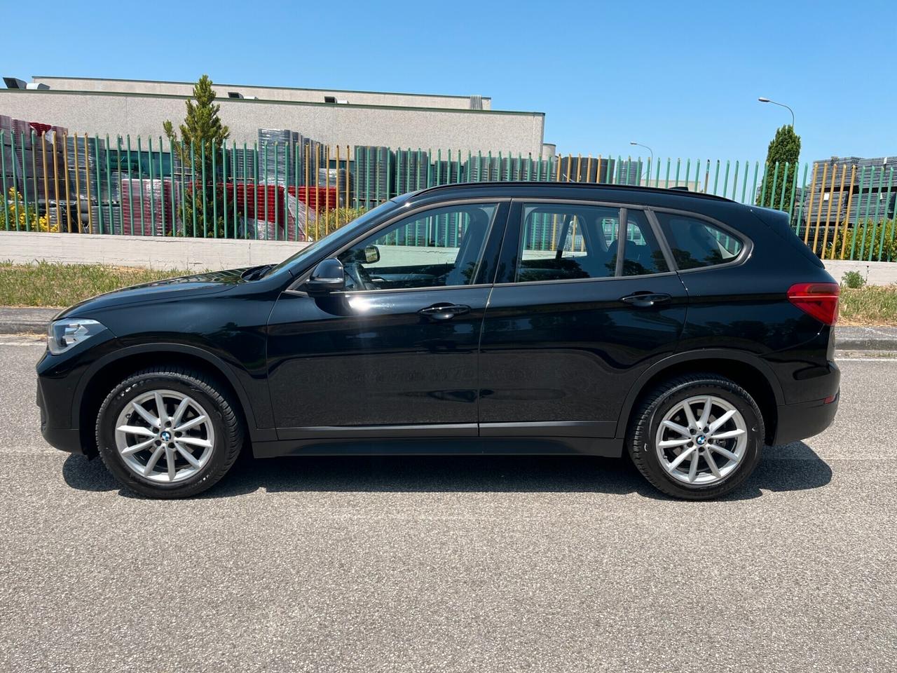 BMW X1 s drive 16d Business Advantage