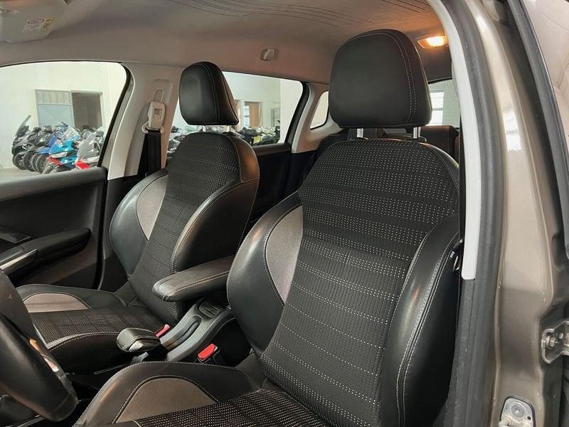 Peugeot 2008 BlueHDi 100 Allure