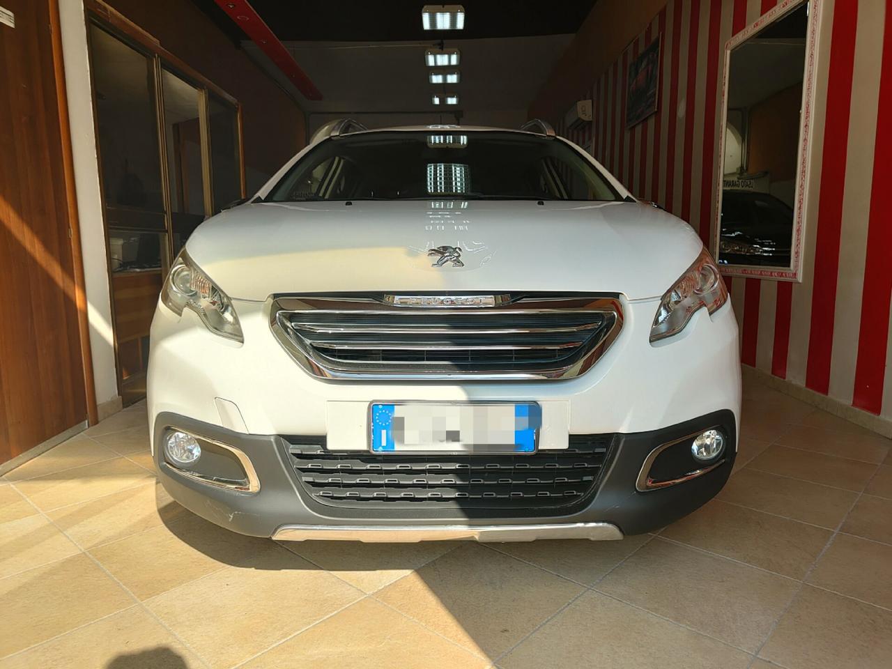 Peugeot 2008 BlueHDi 100 S&S Allure 2015