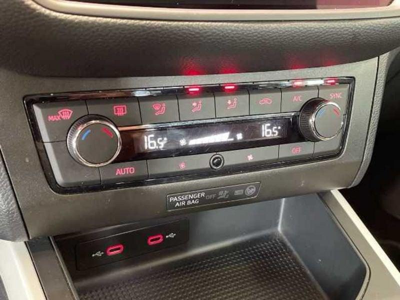 Seat Arona 2017 1.0 ecotsi Xcellence 95cv my18