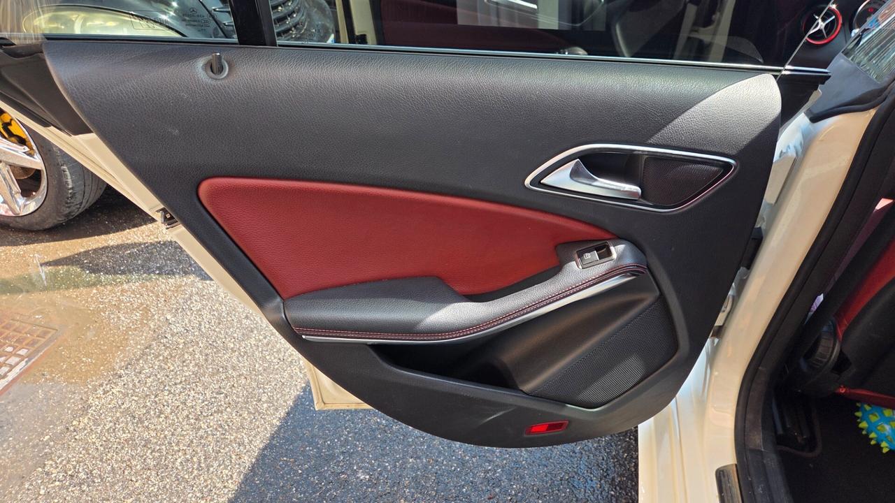 Mercedes-benz CLA 250 Automatic Premium