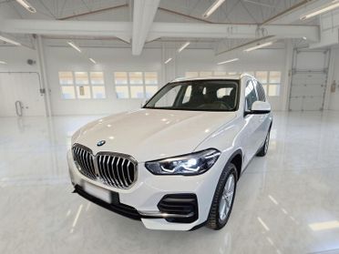 BMW X5 XDRIVE 25D BUSINESS AUTOM. SUV