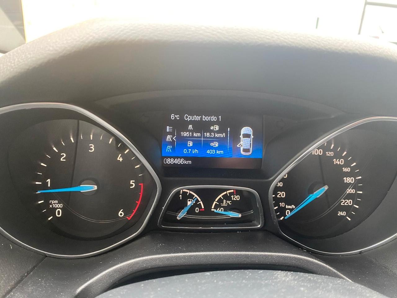 Ford Focus 1.5 TDCi 120 CV SW Titanium - UNICO PROP. - GARANZIA 12 MESI