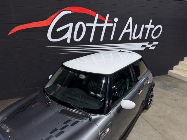 MINI Mini RIGOROSAMENTE MANUALE CARBONIO