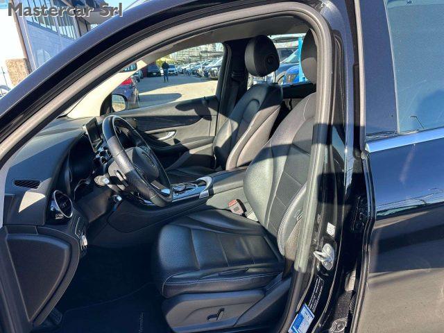 MERCEDES-BENZ GLC 350 GLC - X253 350e Business 4matic auto - FS812DK