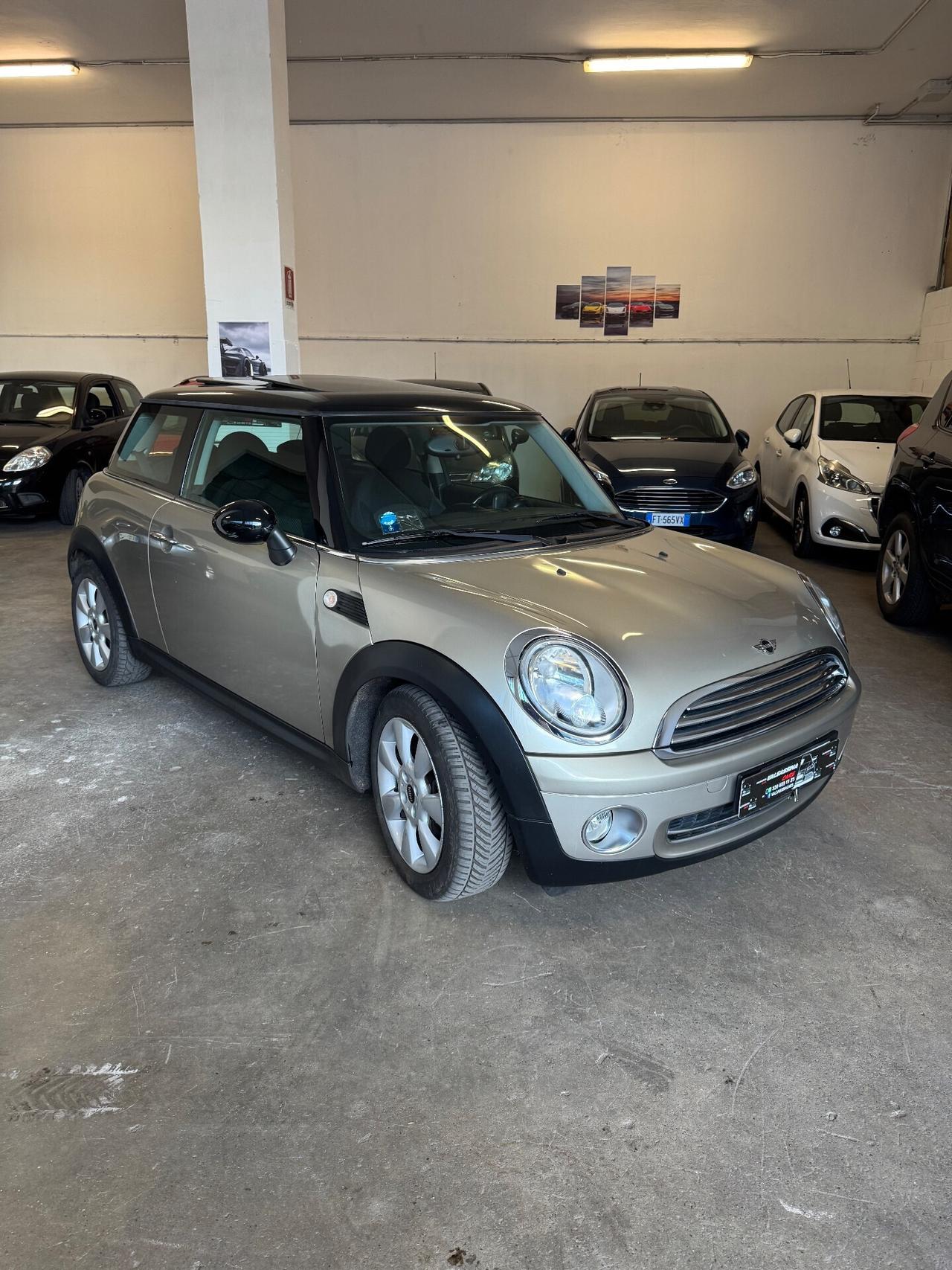 Mini 1.6 16V Cooper Chili