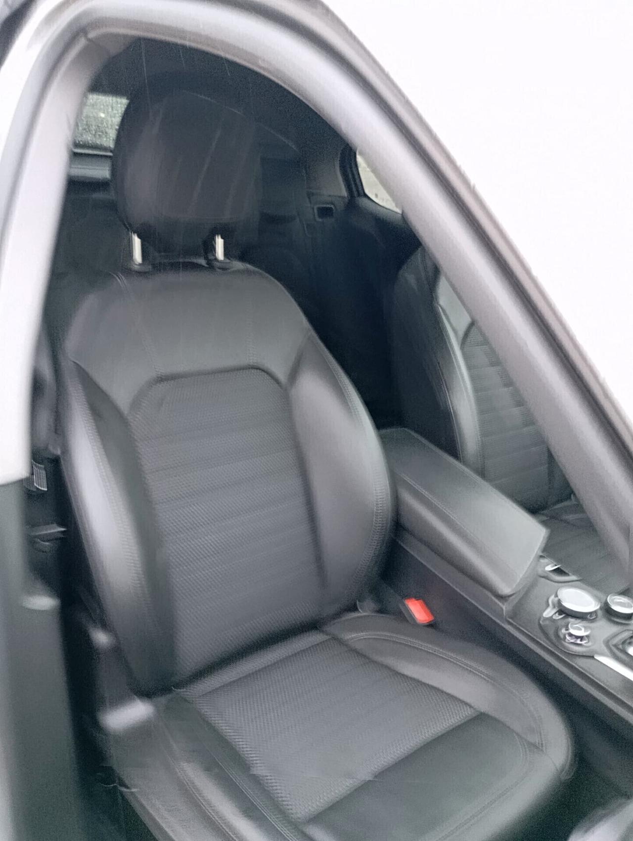 Alfa Romeo Stelvio Q4 2.2 Turbodiesel 210 cv automatico