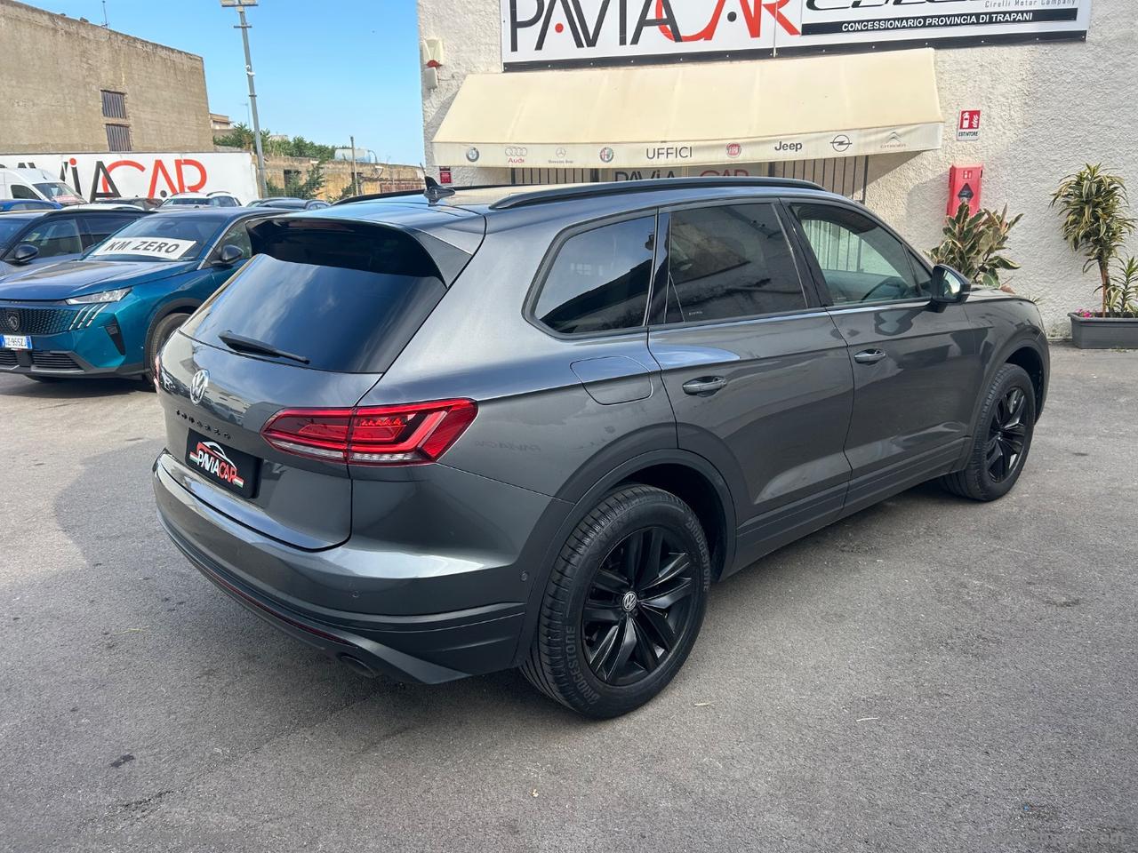 VOLKSWAGEN Touareg 3.0 TDI Advanced