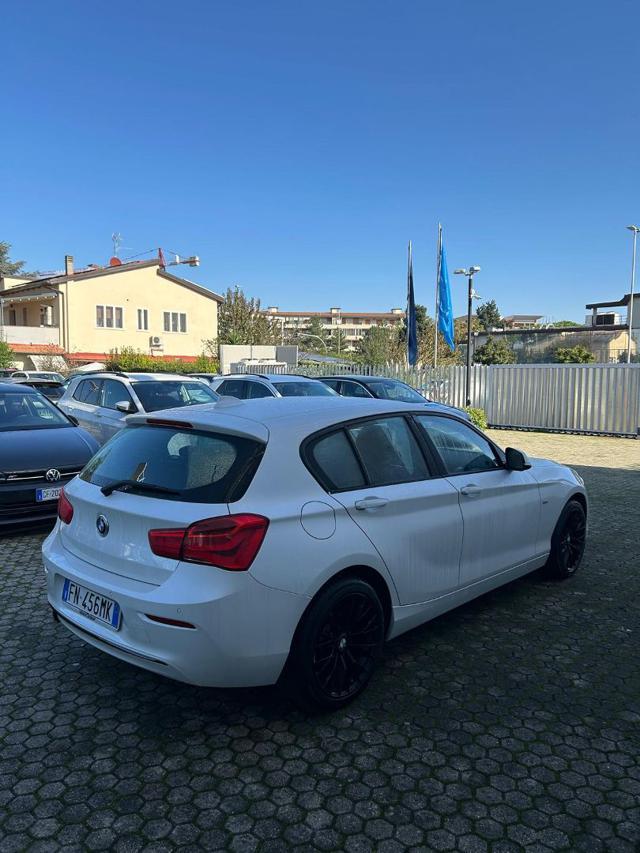 BMW 116 d 5p. Urban