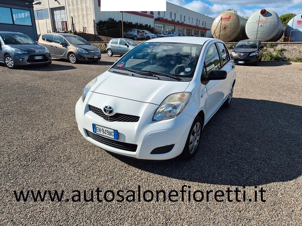 Toyota Yaris 1.0 5 porte Now