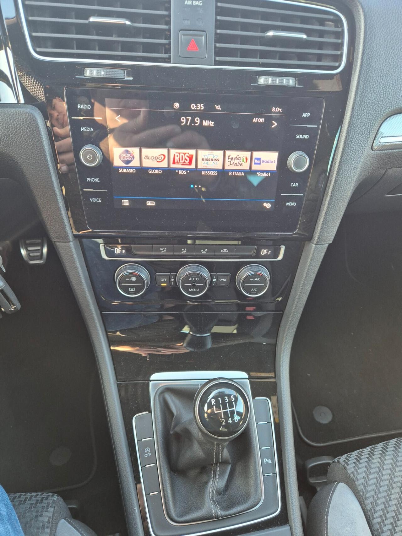 Volkswagen Golf R-line 69400 km