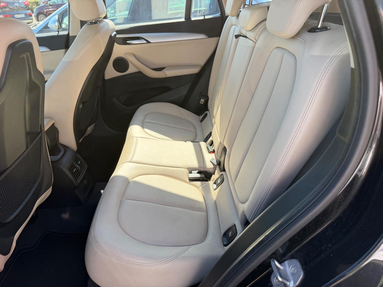 Bmw X1 sDrive18d xLine