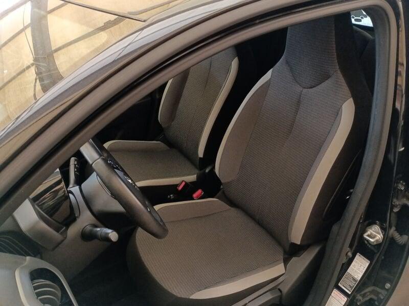 Toyota Aygo Connect 1.0 VVT-i 72 CV 5 porte x-you