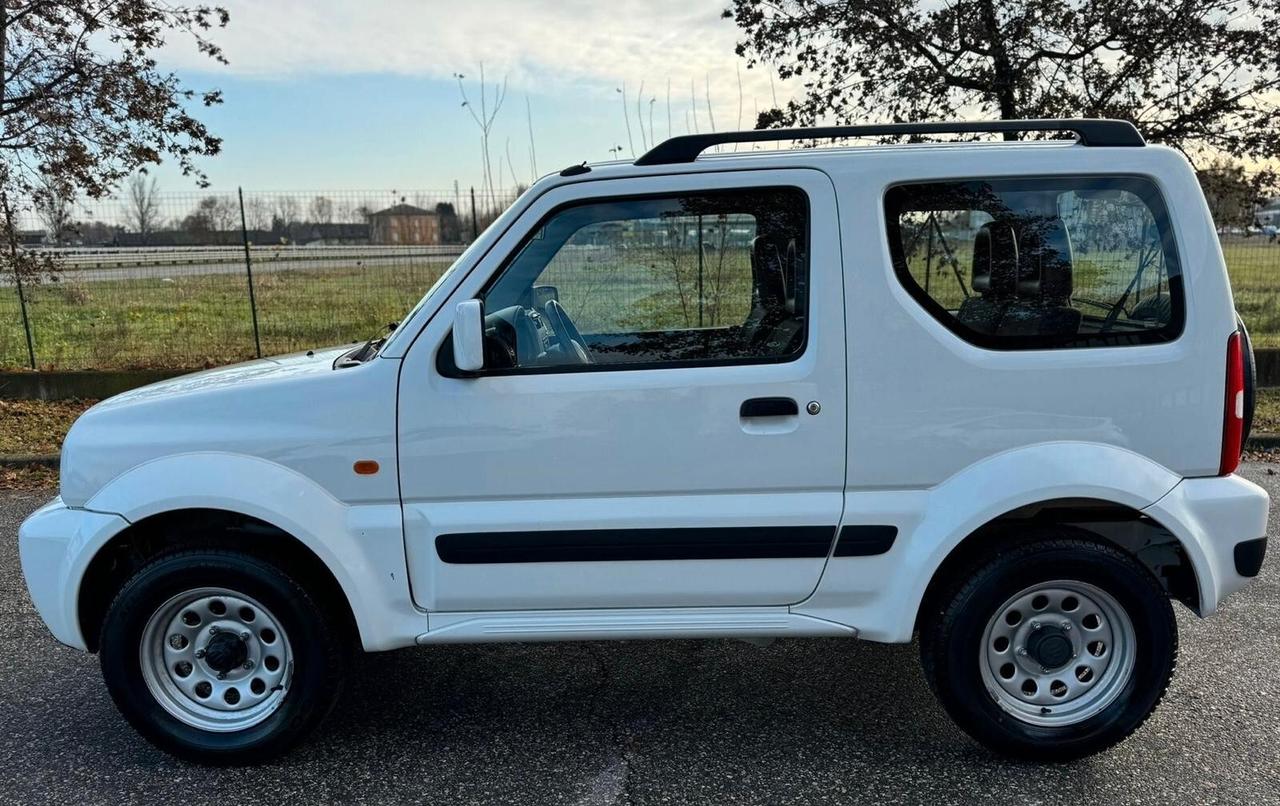 Suzuki Jimny 4X4