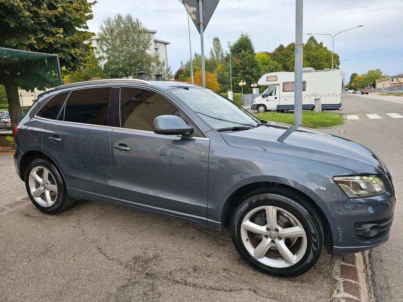 Audi Q5 2.0 TDI 170cv Quattro*Bi-Xeno*19*Pdc*