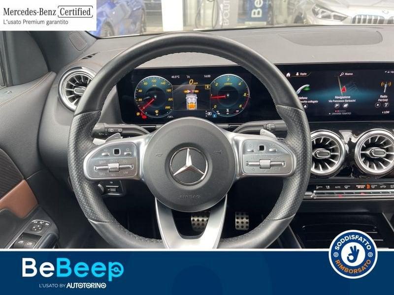 Mercedes-Benz GLA 200 D PREMIUM AUTO