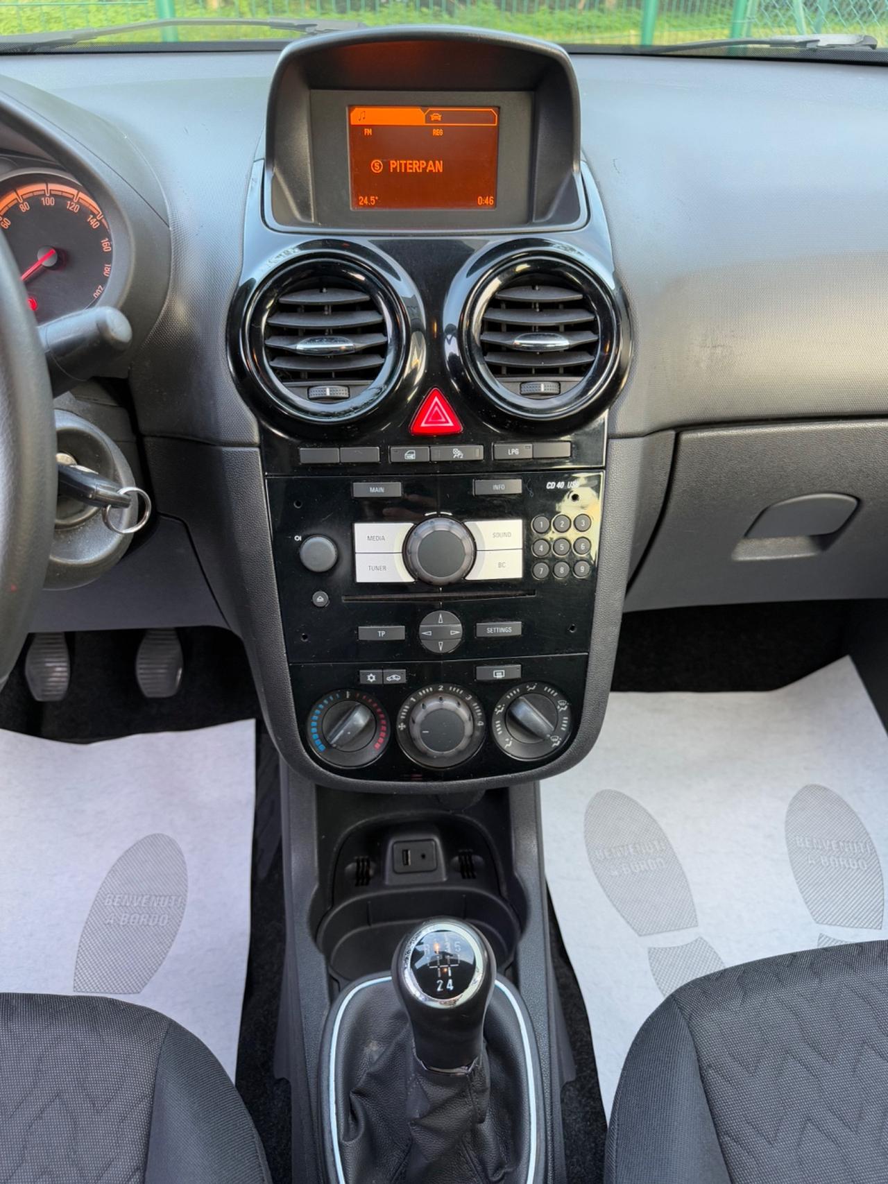 Opel Corsa 1.2 85CV 5 porte GPL-TECH*Sensori*Aux*Usb